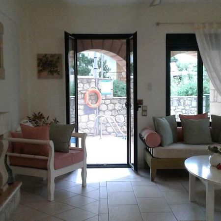 Kalogria Villas Stoupa Luaran gambar