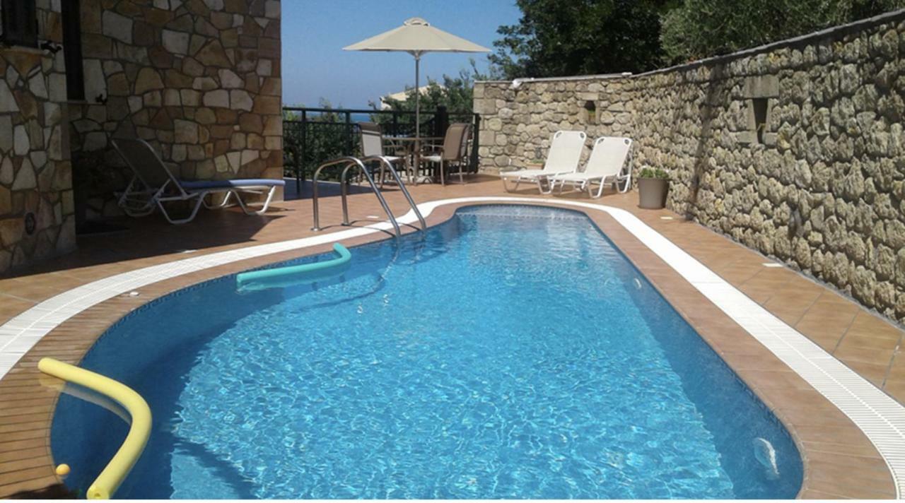 Kalogria Villas Stoupa Luaran gambar